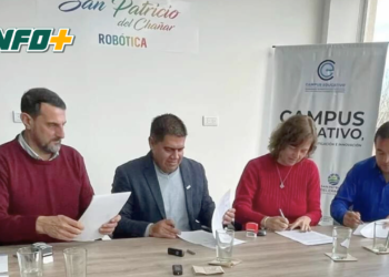 La intendenta de Totoras firmó importantes convenios en «Vaca Muerta»