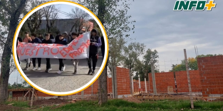 La escuela paralizada: Pueblo Andino reclamó por las obras de su nueva Secundaria