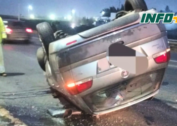 Impactante vuelco de un auto en la autopista Rosario Santa Fe