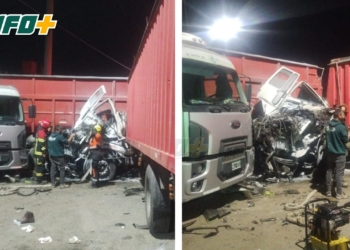 Milagro en la región: chocaron dos camiones y un chofer fue rescatado por bomberos
