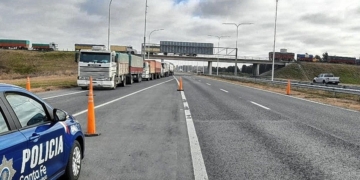 Autopista: lo detuvieron por masturbarse al lado de una mujer en un colectivo