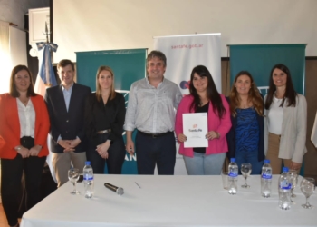 Millonaria inversión para la obra de iluminación en dos barrios de Timbúes