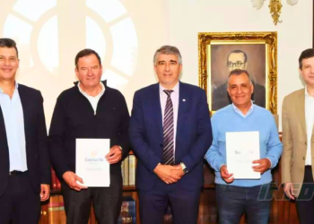 Maciel firmó un convenio por 10 millones de pesos para nueva luminaria led