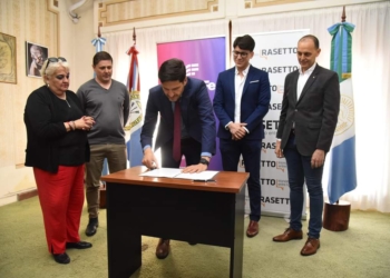 Nuevas obras y maquinarias para localidades del departamento Iriondo