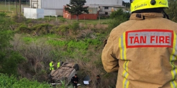 Impactante vuelco en autopista: la conductora resultó ilesa