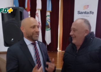 Pascual participo junto a autoridades proviciales de una reunión para apoyar a emprededores