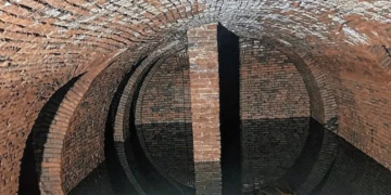 Realizaban obras de plomería y hallaron túneles construidos hace más de 100 años en San Carlos