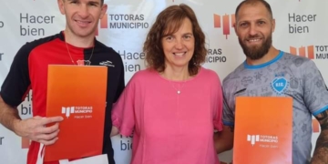 Totoras rindió homenaje a Daniel Boero y Lucas Domingo, dos leyendas del fútbol local