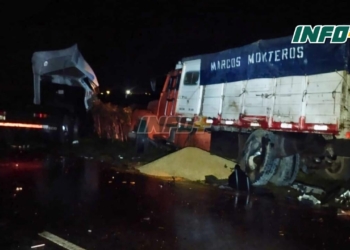 Dos camiones colisionaron en Monje sobre la Ruta 65