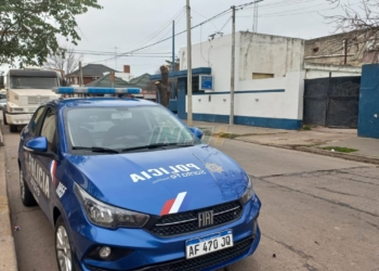 Robaron en un campo de Totoras: se llevaron dinero, un televisor y hasta botellas de champagne