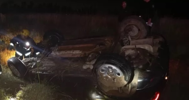 Despiste y vuelco durante la madrugada sobre Ruta 34