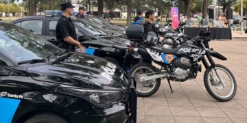 Entregaron móviles y equipamiento informático para comisarías del Departamento San Jerónimo