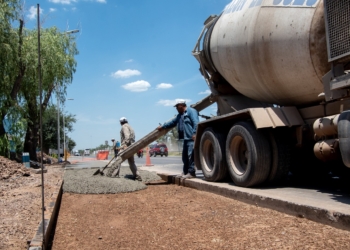 Timbúes trabaja en veredas y cordón cuneta de distintos barrios