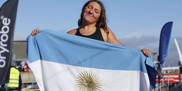 Joaquina es de Cañada de Gómez y va por el sueño de cruzar nadando el Río de la Plata