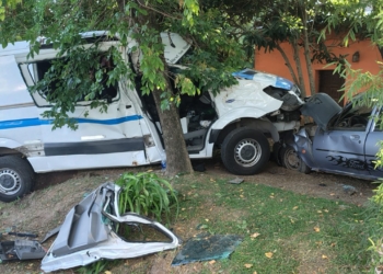 Integrantes de la banda musical “Los Náufragos” sufrieron un accidente en Arocena