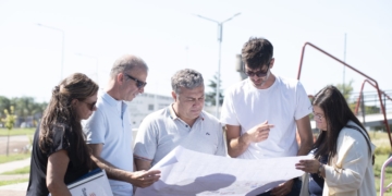 Funcionarios provinciales recorrieron la obra del Parque Urbano en Timbúes