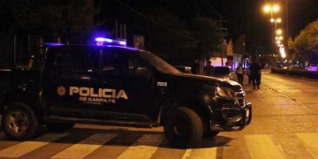 Una mujer apuñaló a su pareja en el pecho y aseguró que fue en defensa propia