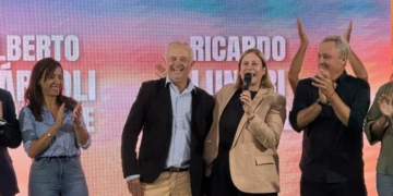 La Vicegobernadora eligió San José de la Esquina para cerrar la campaña con fuerte apoyo a Sparvoli y Lunari