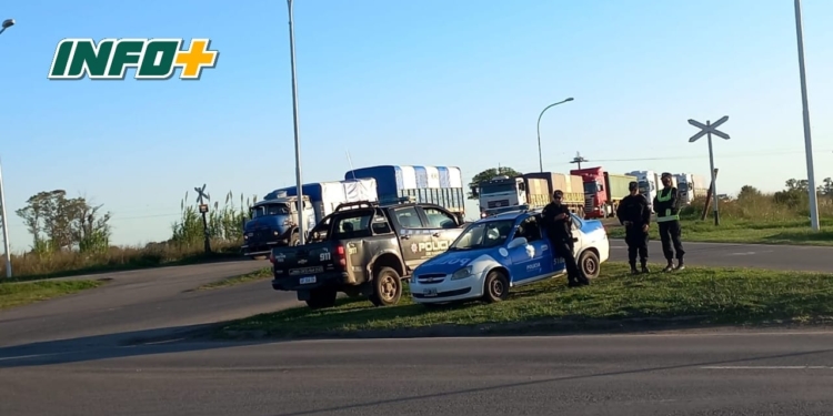 Un macielense herido al chocar en su moto contra un camión en el cruce de rutas 11 y 95