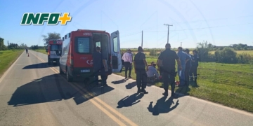 Dos ciclistas heridas al ser impactadas por un auto en el ingreso a Aldao