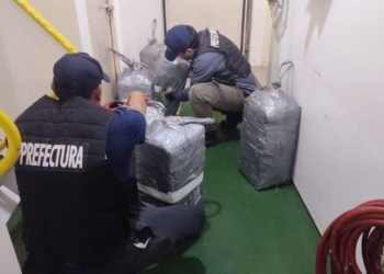 Creen que la droga ingresó al buque en el Cordón Industrial junto a la comida