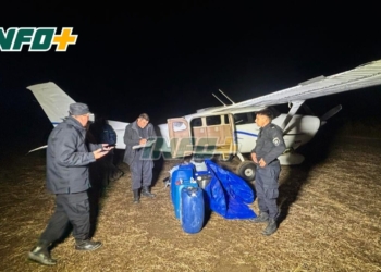 Así encontraron la avioneta: 30 mil dólares, tachos de combustible y pilotos extranjeros