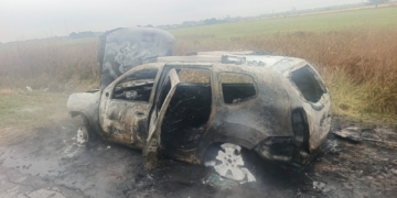 Un auto ardió en llamas en Ruta 95 entre Gaboto y Maciel