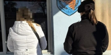 Aprehendieron a una mujer con dos pedidos de captura por causa de drogas