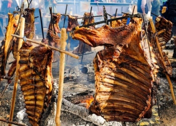 Anunciaron el segundo concurso de asadores del vacío a la llama en Pueblo Andino