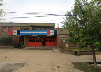 Colecta de ropa, calzado y abrigo en la Escuela Técnica de Barrancas para entregar a los vecinos