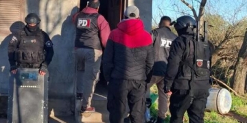 Homicidio en Coronda: allanamientos y detención de un sospechoso