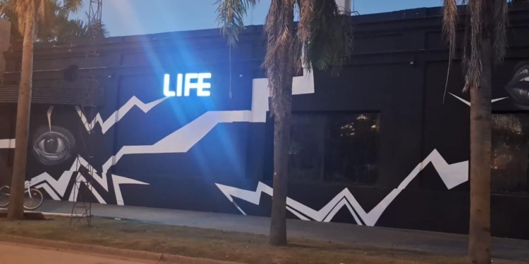 Llega una nueva edición de la Retrocumbia en Life: Volumen 16, Edición Fluo