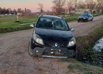Un vecino de Totoras fue a un bar a San Genaro y le robaron el auto: fue hallado poco después