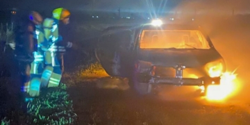 Volvían de San Genaro y se les incendió el auto entre Andino y Serodino