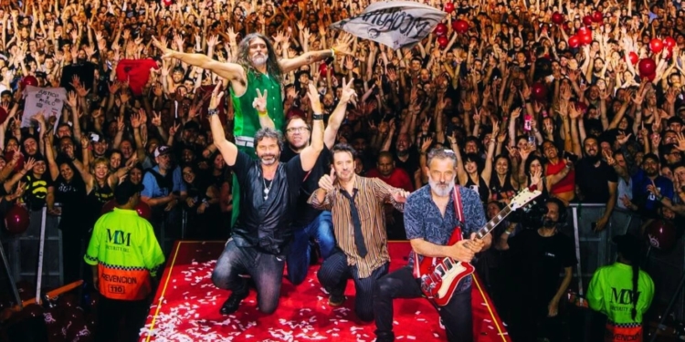 La vuelta de Los Caballeros de la Quema hace vibrar a la región