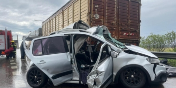 Tragedia en la región: un joven falleció tras un terrible choque en autopista
