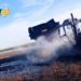 Una tractor y parte de un campo se incendiaron este lunes en Centeno