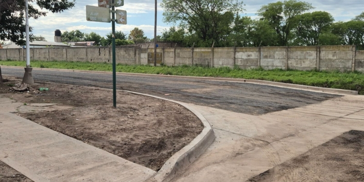 Maciel: inversión de más de 116 millones de pesos para mejorar las calles en barrio Alba