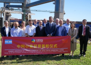 Zarpó desde Timbúes el primer embarque comercial de Trigo con destino a China