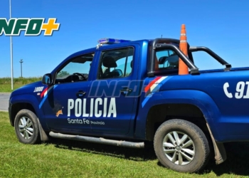 Un auto con dos jóvenes de Timbúes volcó sobre Ruta 11, en Oliveros
