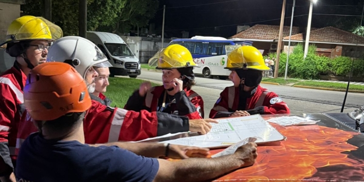Susto en Totoras: Bomberos Voluntarios controlaron una fuga de gas