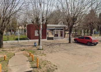 Un hombre de 75 años se descompensó y murió en la pileta del Club Garibaldi