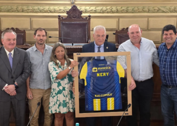 Orgullo de Monje: el Senado homenajeó a Nery Pumpido