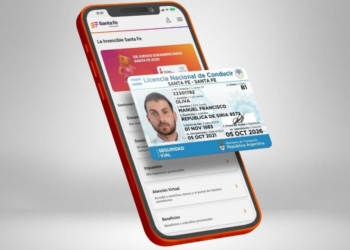 Santa Fe habilitó la licencia de conducir digital con validez legal provincial