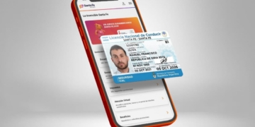 Santa Fe habilitó la licencia de conducir digital con validez legal provincial