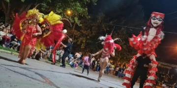 Llegan los carnavales totorenses 2026 con todo el color y al ritmo de Los Lirios