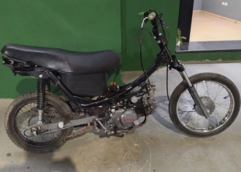 Recuperaron una moto robada en San Lorenzo: era conducida por un menor