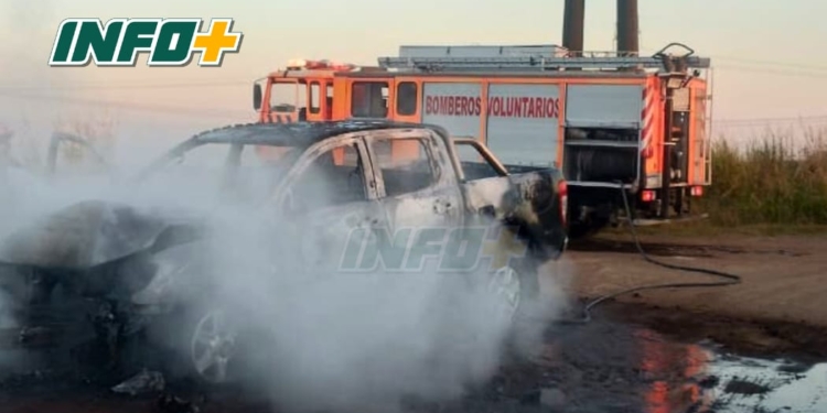 Andino: desperfecto mecánico, choque e incendio de una camioneta en Ruta 26s