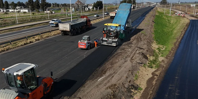Postergaron la inauguración de la obra del 3er carril de autopista y la licitación del nuevo tramo