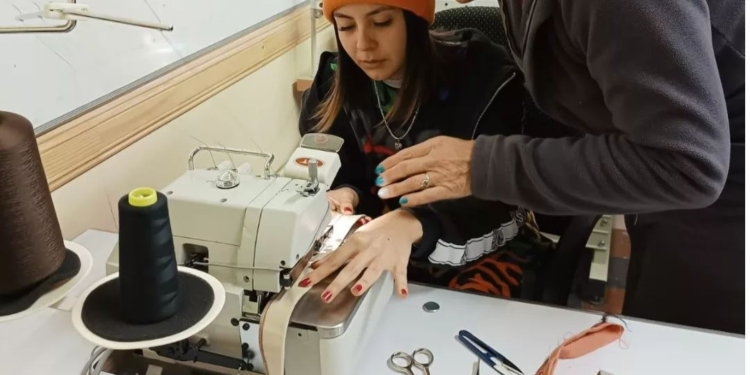 Totoras convoca a profesores, talleristas y formadores de oficios